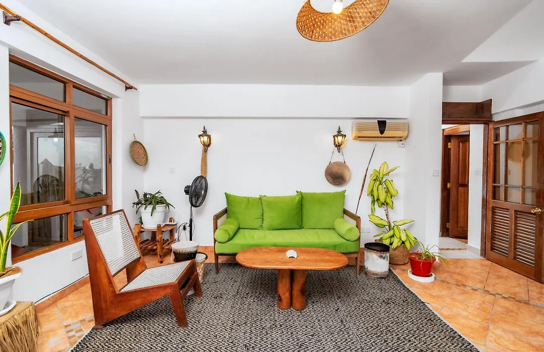 Hewani A Bright & Airy 1 Bedroom Apartment With An Ocean View & Pool-1