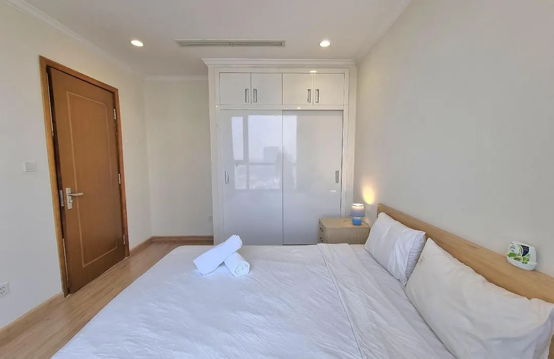 Premium Vinhomes Landmark Apartment-1