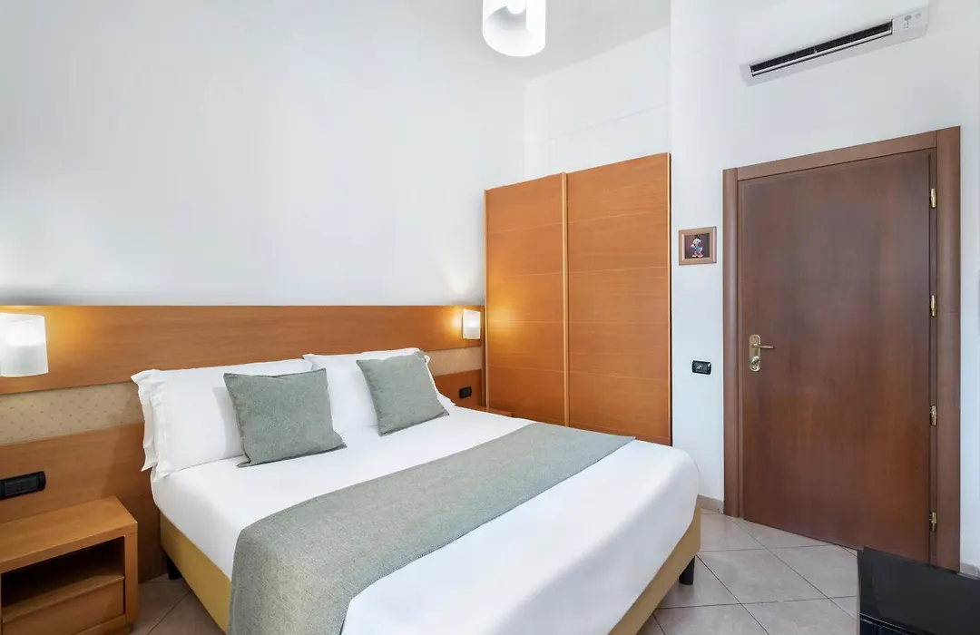 Hotel Moscatello-1