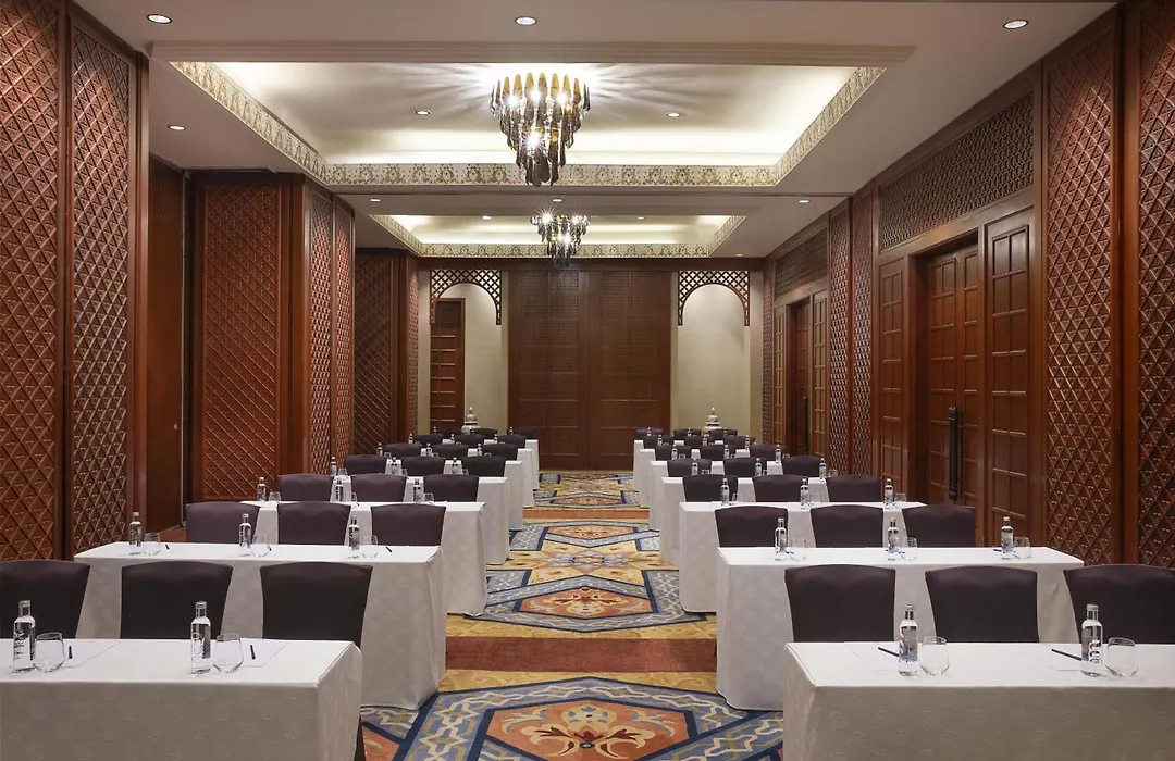 Hilton Muscat Al Bandar-1