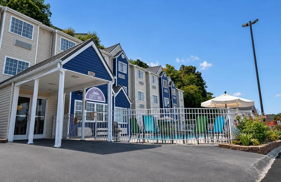 Guest Inn Pigeon Forge-1