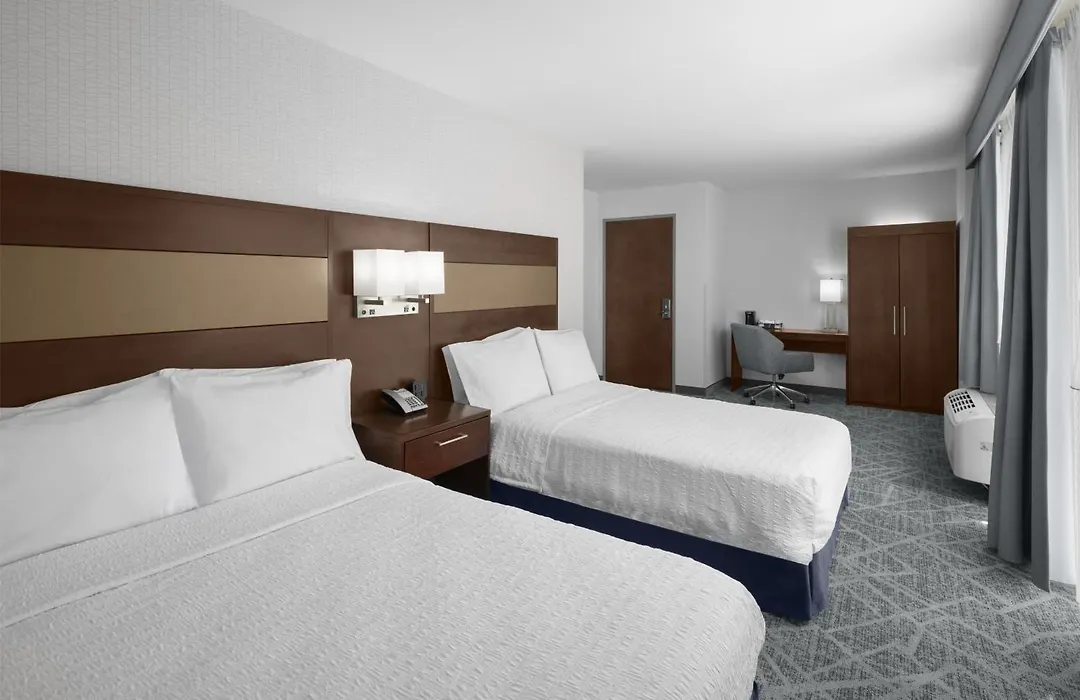 Hampton Inn Manhattan Grand Central-1