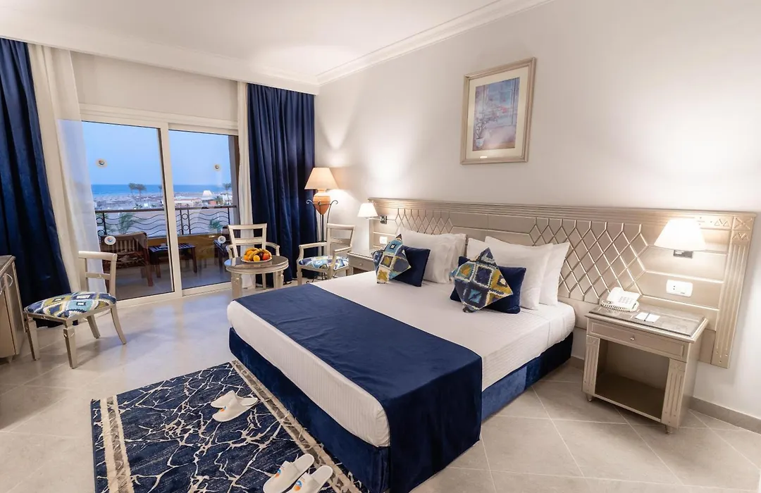 Malikia Resort Abu Dabbab-1