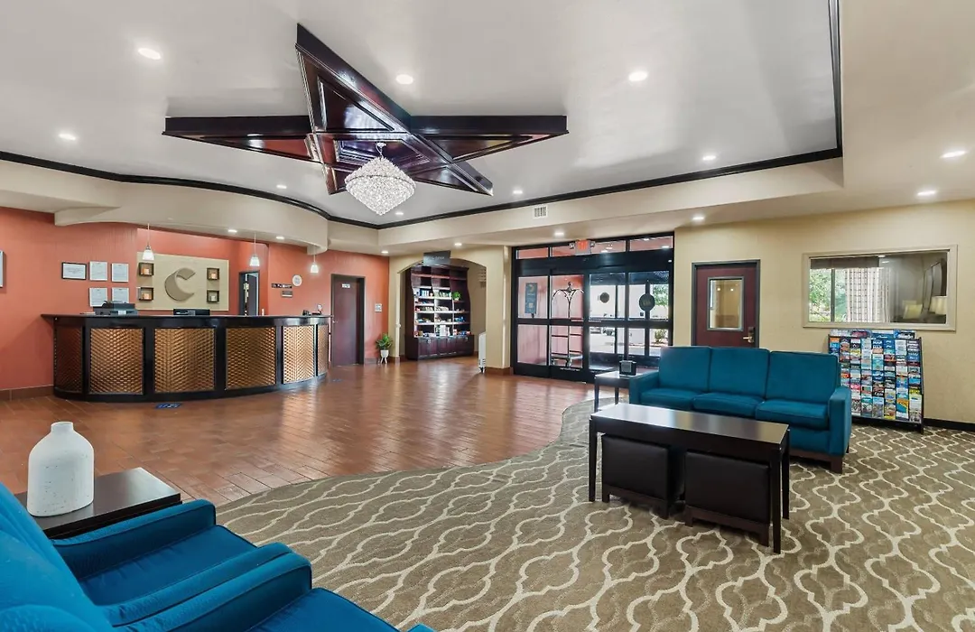 Comfort Suites Lake Worth-1
