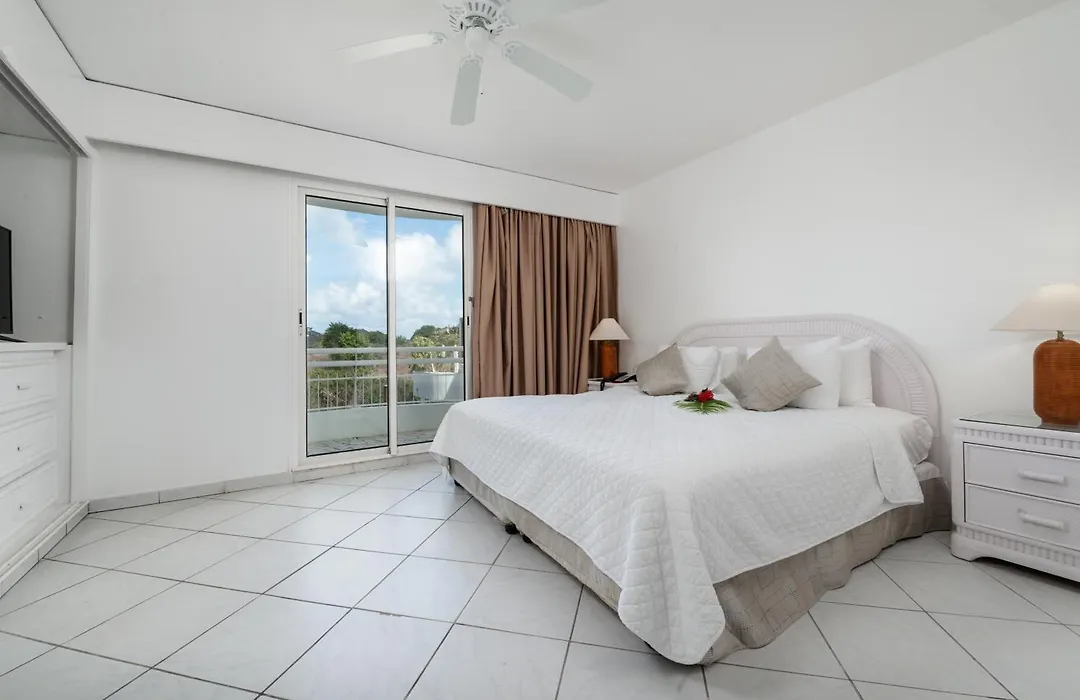 Sapphire Beach Club Resort-1