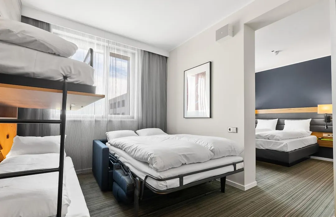 X Hotel-1