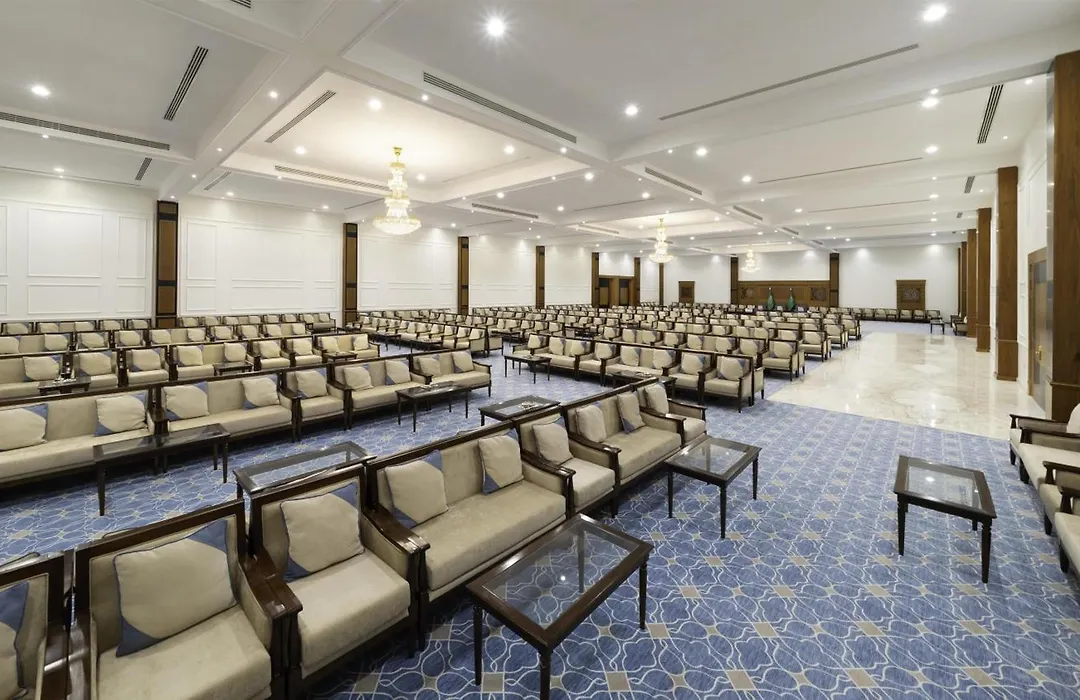 Radisson Blu Hotel, Buraidah-1