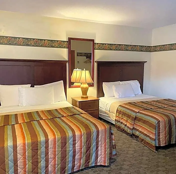 Scottish Inn Near The Falls And Casino-1