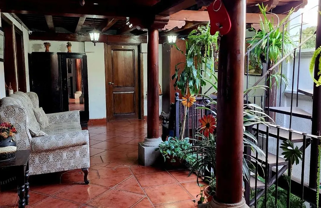 Hotel Real Antigua-1