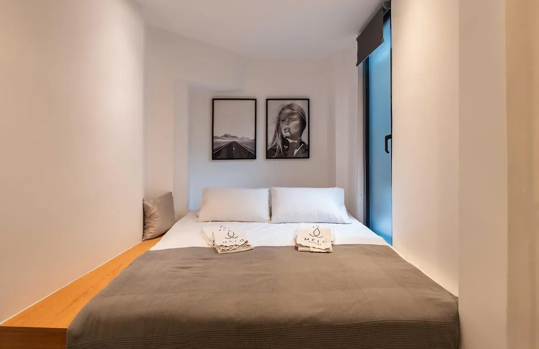 Melo Athens-1