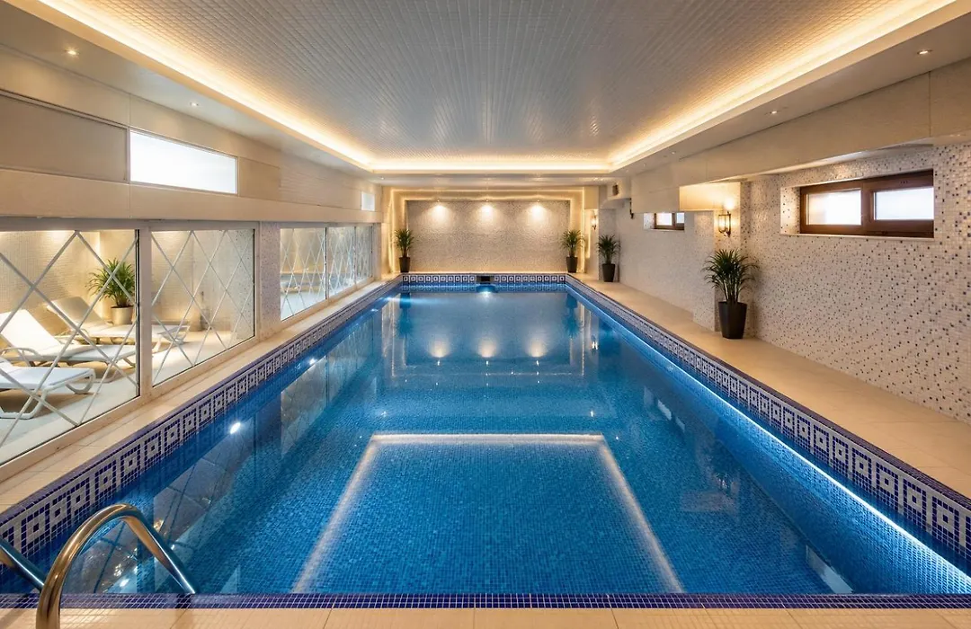 Metro City Hotel Baku-1
