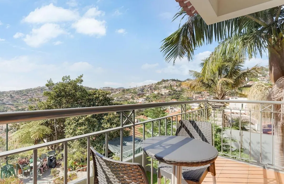 Casa Amarela With Heated Pool & Games Area-1