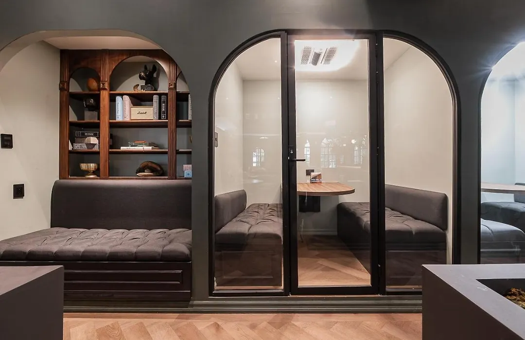 Low Bed In Shared Room Men-1