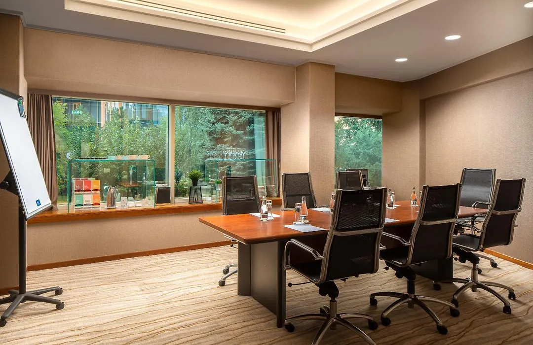 Crowne Plaza Bucharest By Ihg-1