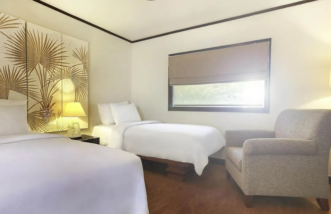 Novotel Lombok Resort & Villas-1