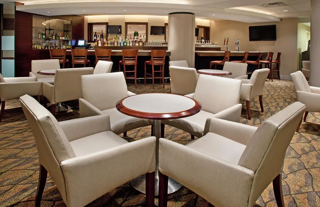 Holiday Inn Columbus Dwtn-Capitol Square By Ihg-1