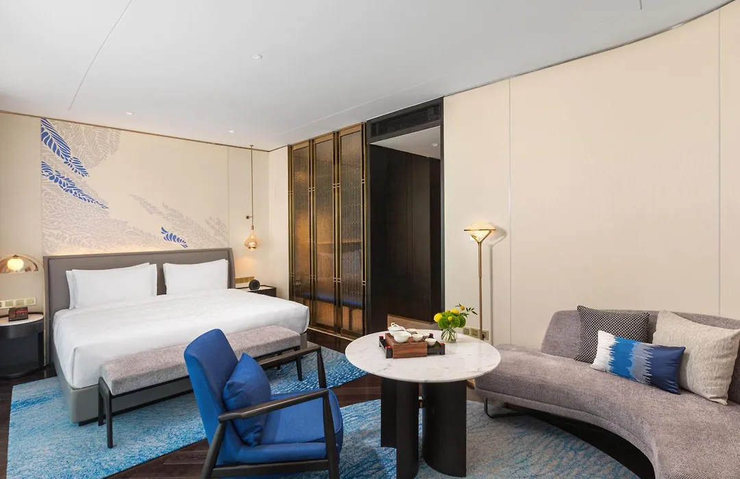 Hualuxe Shanghai Changfeng Park By Ihg-1