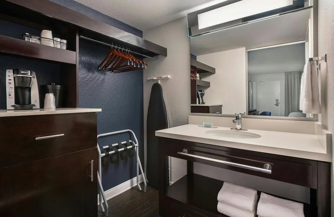 Fairfield By Marriott Anaheim Resort-1
