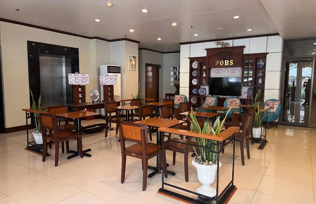 Fuente Oro Business Suites Cebu-1