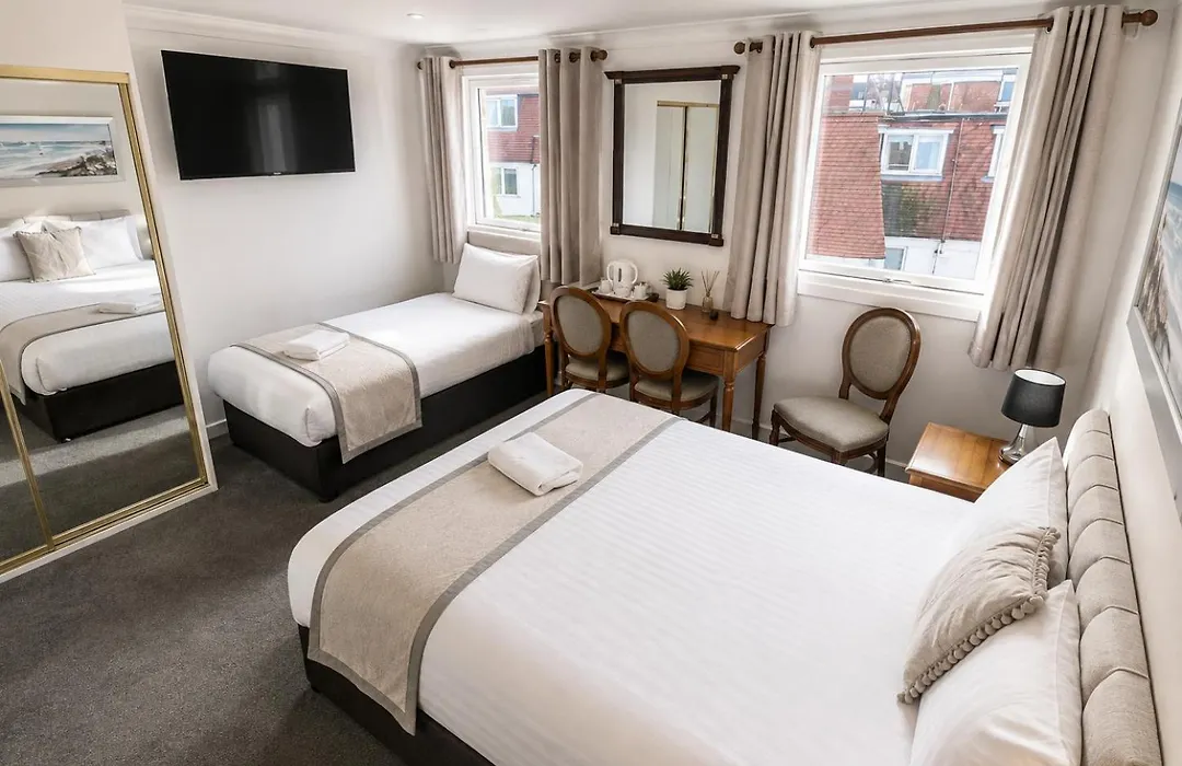 Cecil Court Hotel-1