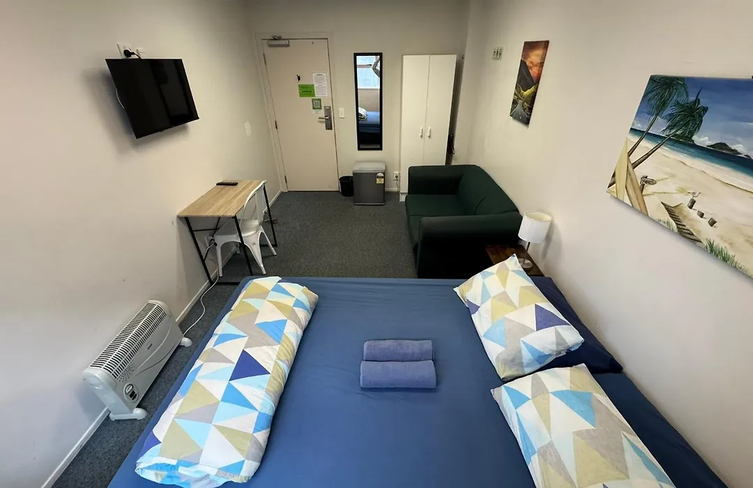 Backpackers Central Hamilton-1