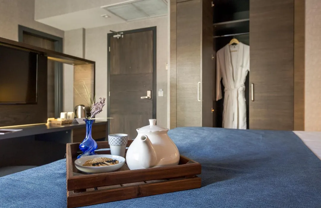 Lampa Design Hotel-Special Category-1