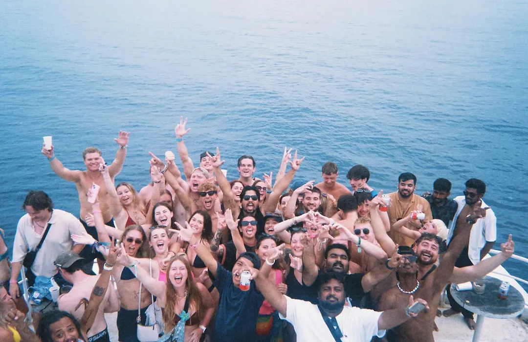 Atlas Gili Party Hostel-1