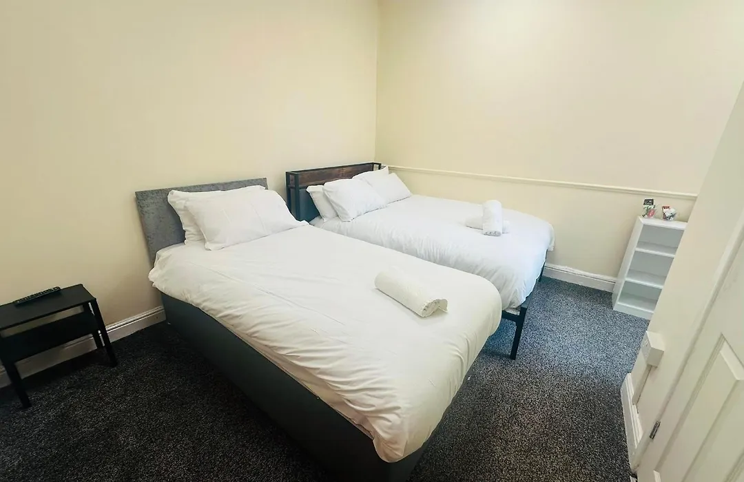 Victoria Hotel Blackpool-1