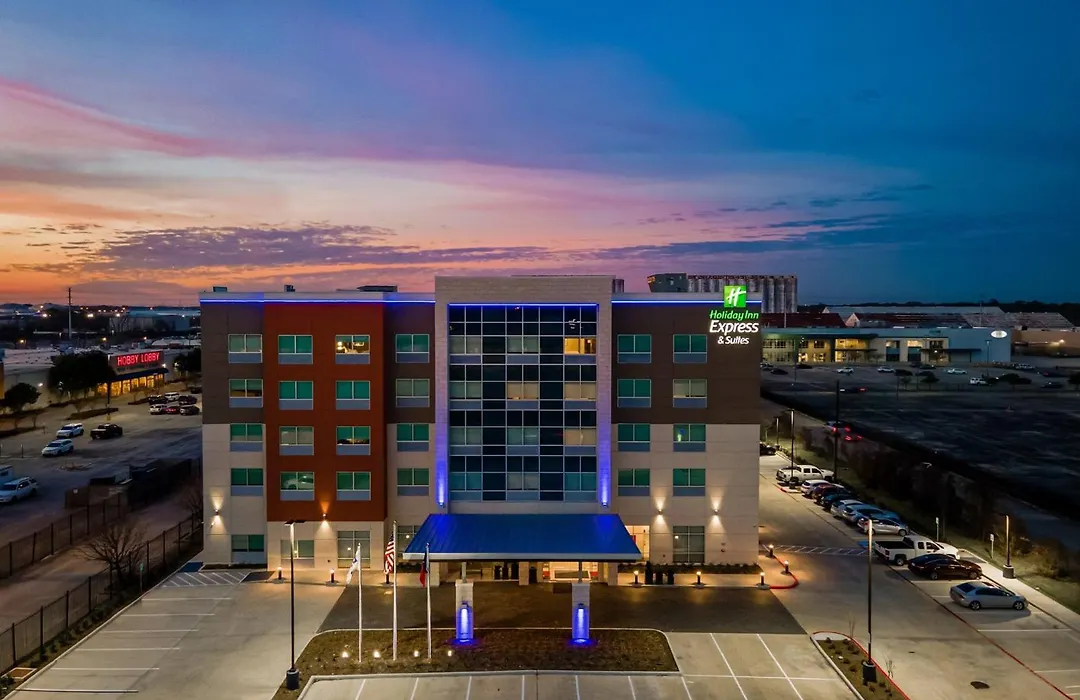 Holiday Inn Express & Suites Memorial - Citycentre By Ihg-1