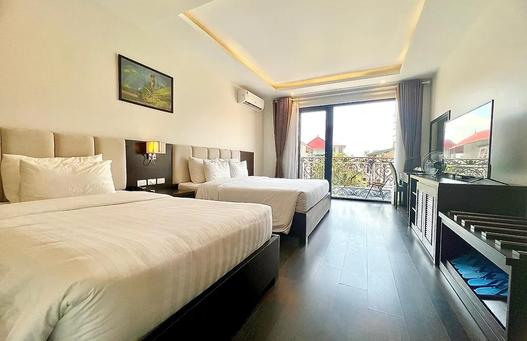 Paragon Noi Bai Hotel & Pool-1