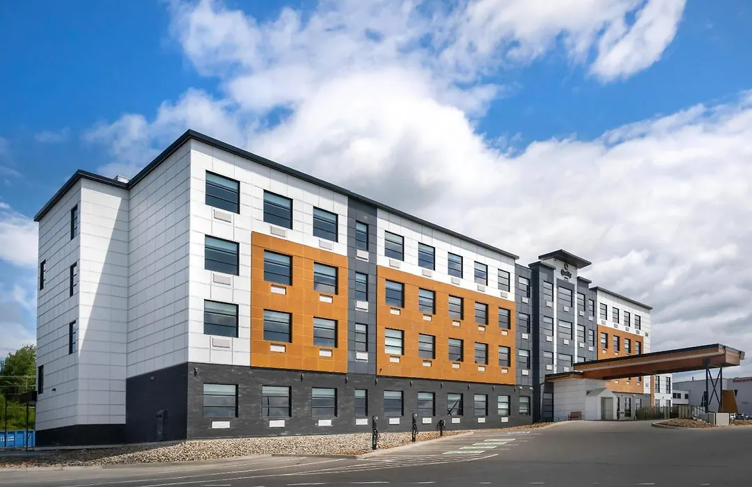 Quality Hotel & Conference Centre-1
