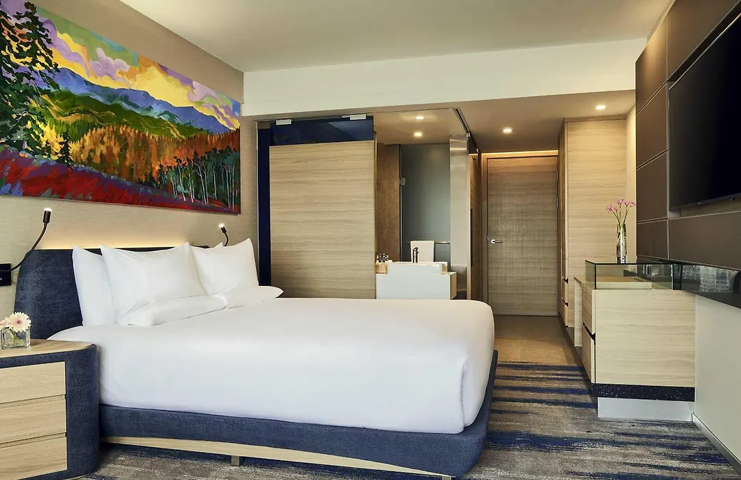 Novotel Hanoi Thai Ha-1