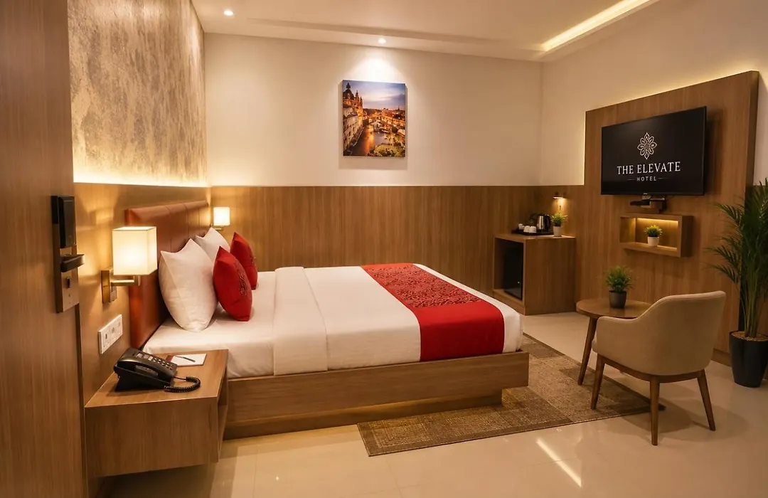 The Elevate Hotel Near Terminal 3 Delhi Airport With- Free Airport Pickup-1