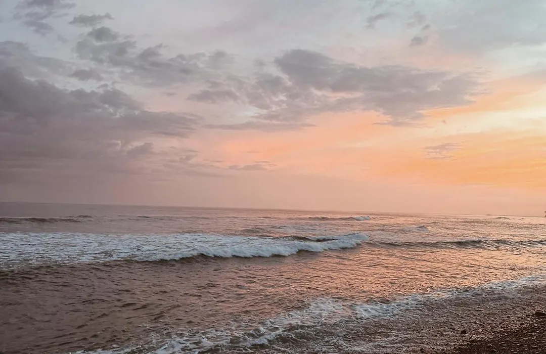 Sunset Surf Villa-1