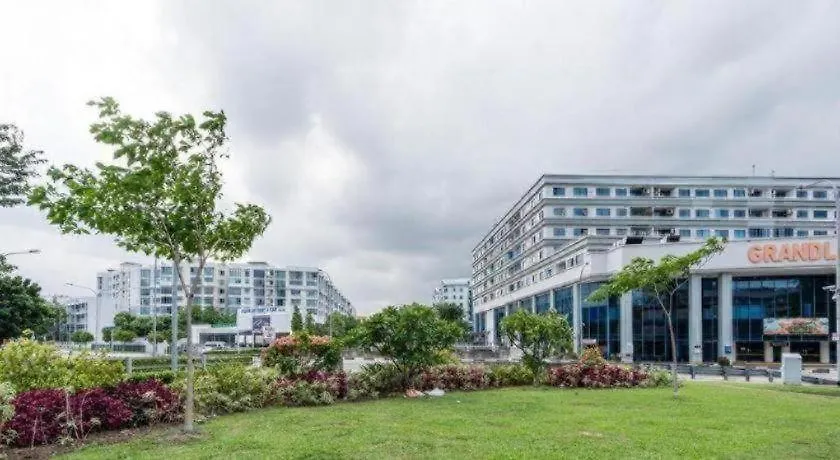 Four Chain View Hotel-1