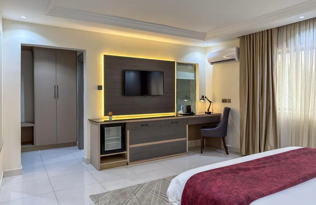 Villa Park Hotel Abuja-1