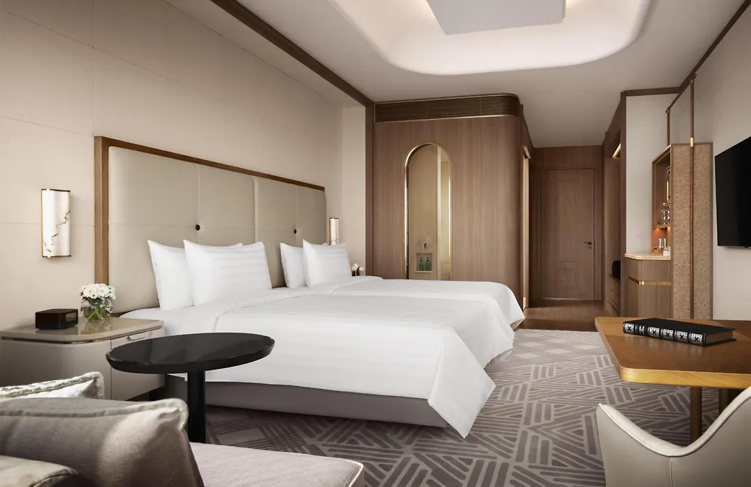Shangri-La Phnom Penh-1
