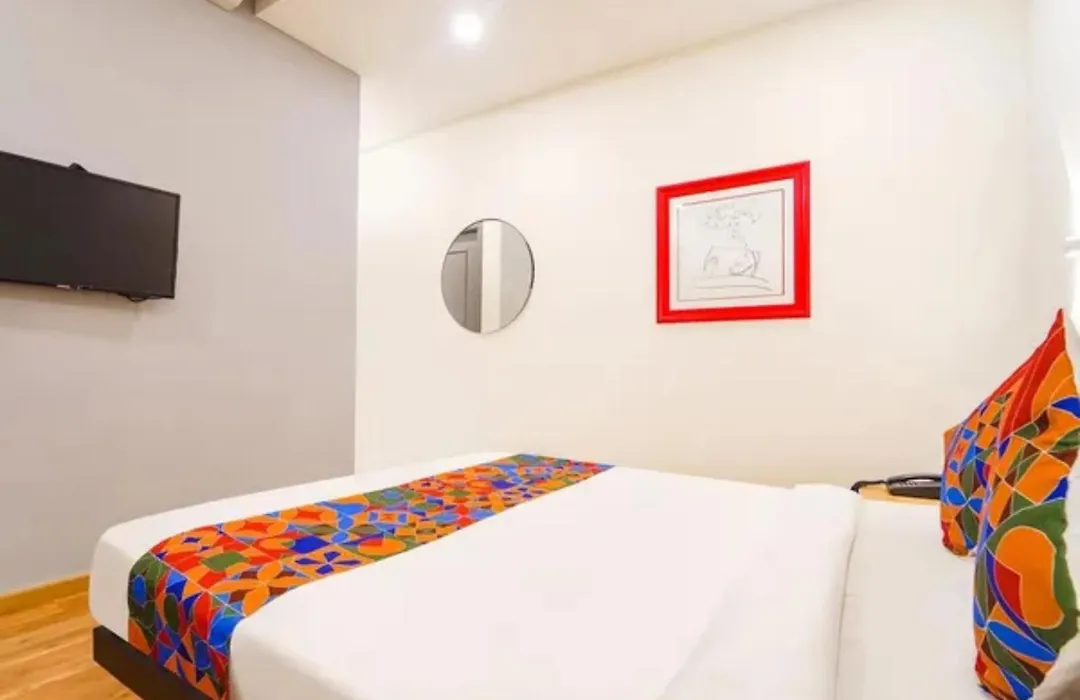 Fabhotel Welcome Inn-1