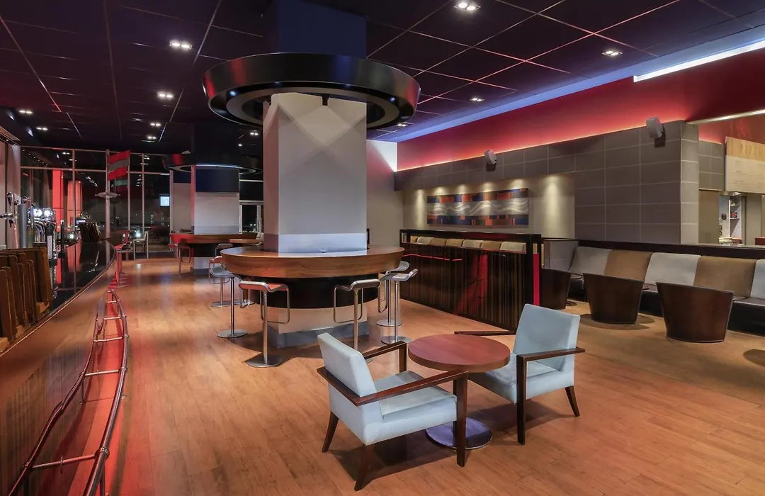 Novotel London Excel-1