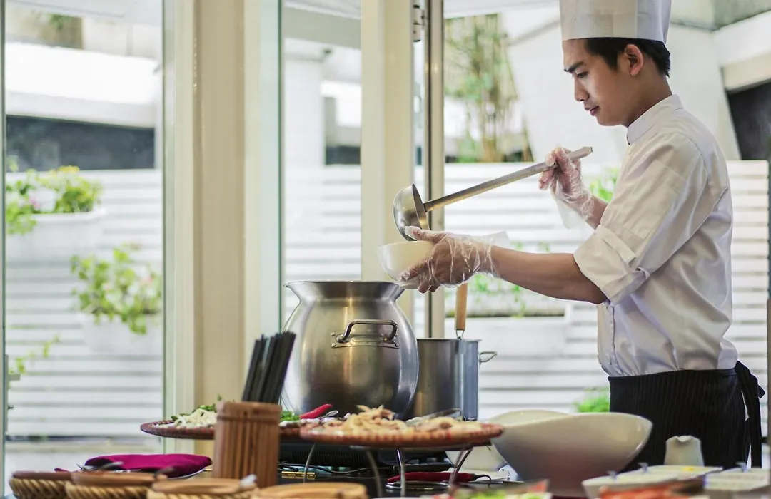 Mercure Hanoi La Gare Hotel-1