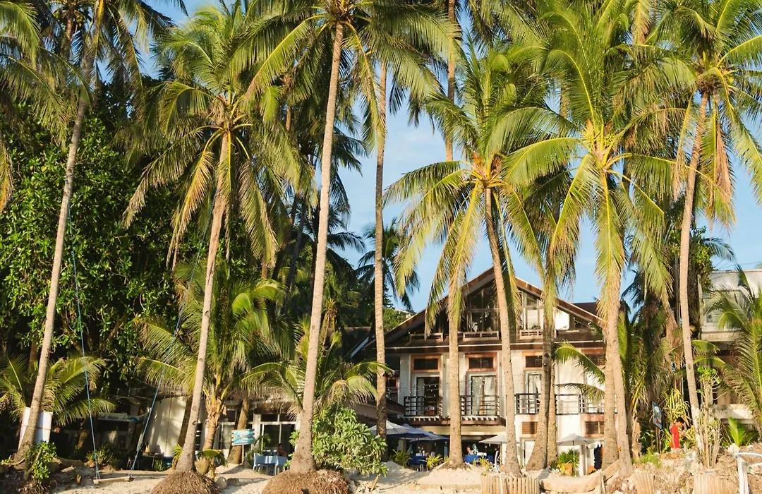 Microtel By Wyndham Boracay-1