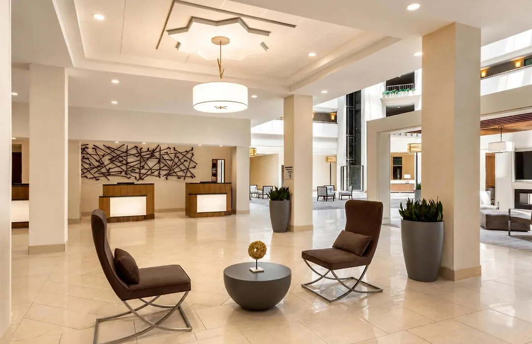 Embassy Suites Greenville Golf Resort & Conference Center-1