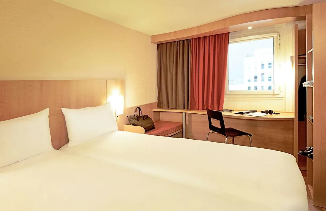Hotel Ibis Lisboa Sintra-1