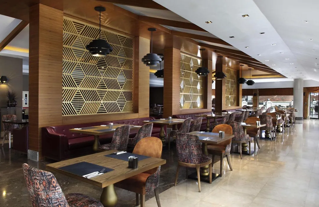 Mercure Istanbul Bomonti-1