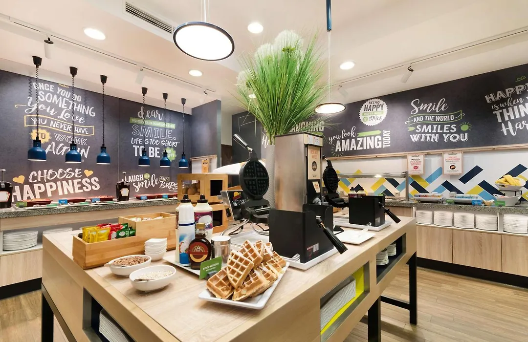 Hampton By Hilton Krakow-1