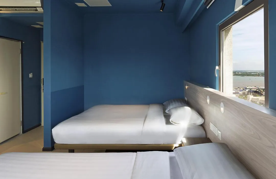 Ibis Budget Phnom Penh Riverside-1