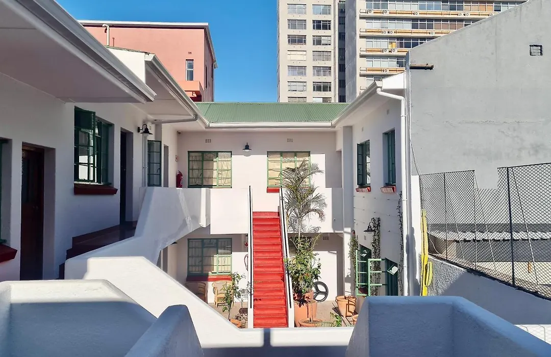 Long Street Backpackers (Adults Only)-1