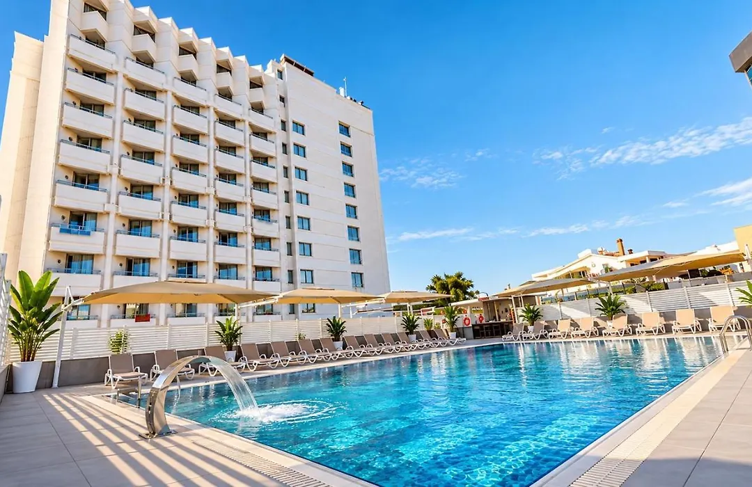 Best Western Plus Khan Hotel-1