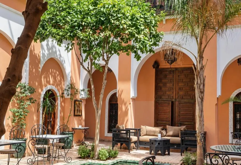 Riad Amina-1