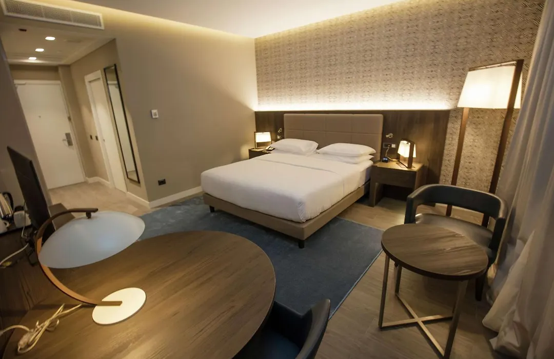 Doubletree By Hilton Pointe-Noire City Centre-1